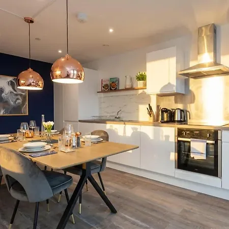 Modern & Spacious 2 Bed By Old Trafford Lejlighed Manchester