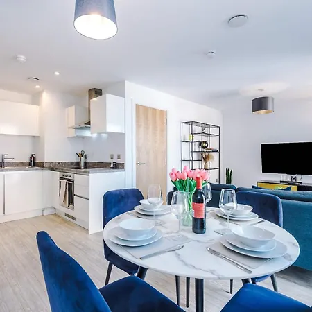 Beautiful 2 Bedroom * 맨체스터
