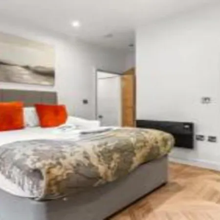 Beautifully 3bed Restored - Pass The Keys Mánchester