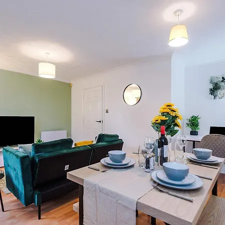 Comfy 1br In Salford, Kitchen, Wifi And Parking 公寓 曼彻斯特