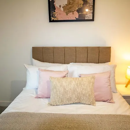 Fabulous 2 Bedroom In アパート マンチェスター