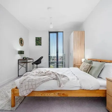 Apartamento Center 28 Day Perks From May, Family And Business Travel Hideaway,parking, Walking Distance To Amenities