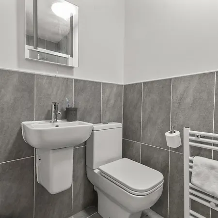 Bloom - Centre - Gated Parking Apartamento