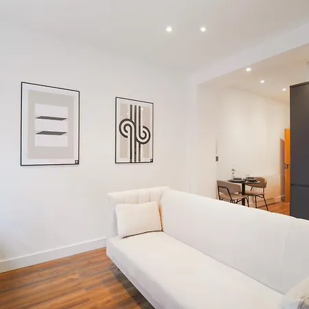 アパート Afflecks By The Heim