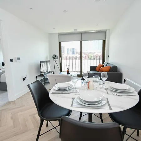 Apartamento Contemporary 2 Bed Mánchester