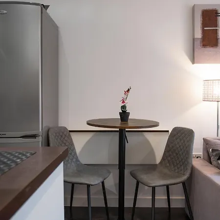 Modern 2 Bed With Balcony By Arndale Διαμέρισμα Μάντσεστερ
