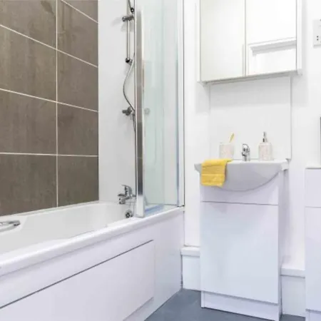 Fletcher House In Apartment Manchester