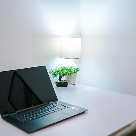 Comfy 1br In Salford, Kitchen, Wifi And Parking Manchester