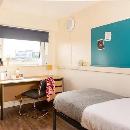 Apartment John Lester And Eddie Colman Courts In Salford Manchester