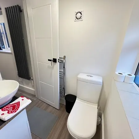 Apartman Lux Shared Flat With 2 Private Bedrooms And 2 Private En-suite Bathrooms