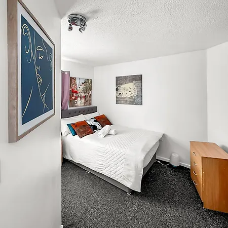Apartamento New Getaway - Free Gated Parking With Fob Manchester