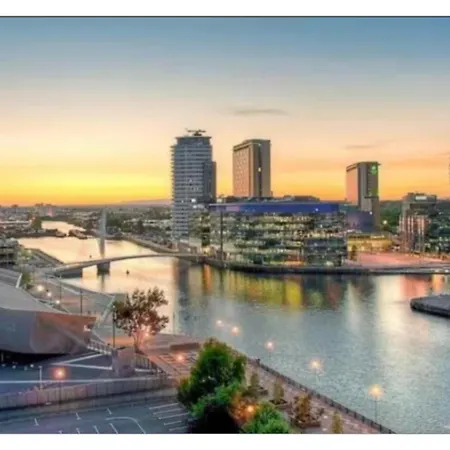 Opfa Luxury Mánchester