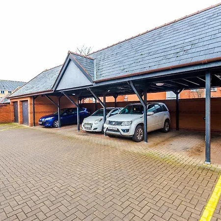 Comfy 1br In Salford, Kitchen, Wifi And Parking 公寓 曼彻斯特