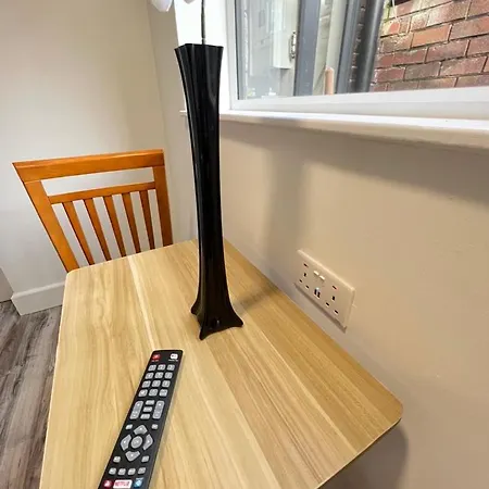 Lux Shared Flat With 2 Private Bedrooms And 2 Private En-suite Bathrooms *