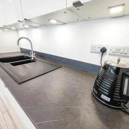 Luxury Penthouse דירה