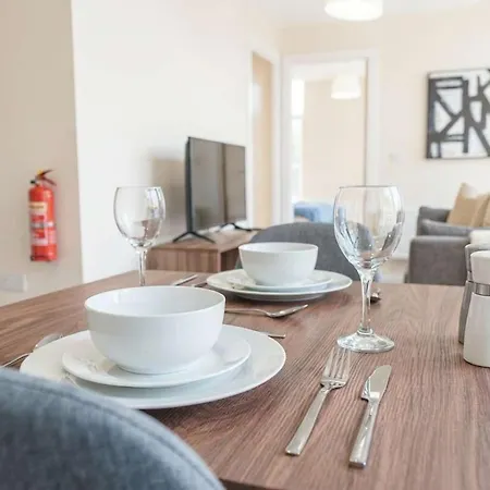 Bright 1 Bed - Sleeps 2 * Manchester