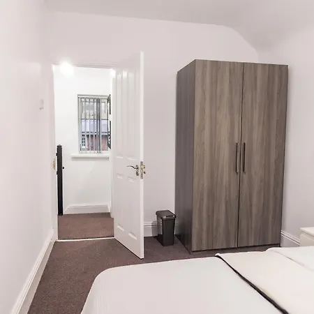 Spacious & Cosy In *