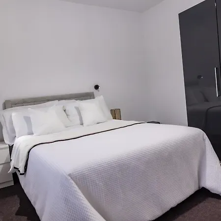 Spacious & Cosy In Manchester