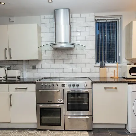 Spacious & Cosy In Manchester