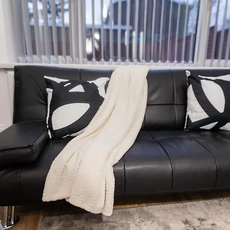 Apartament Spacious & Cosy In *