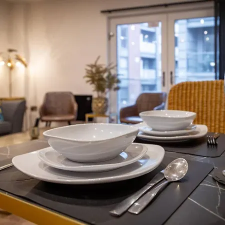 Apartamento 3 Bed Flat 8 Min Walk To Centre - Pass The Keys Mánchester