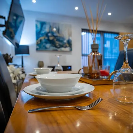 Apartmán Penthouse Perfect For Couples - By Ao Arena - Pass The Keys