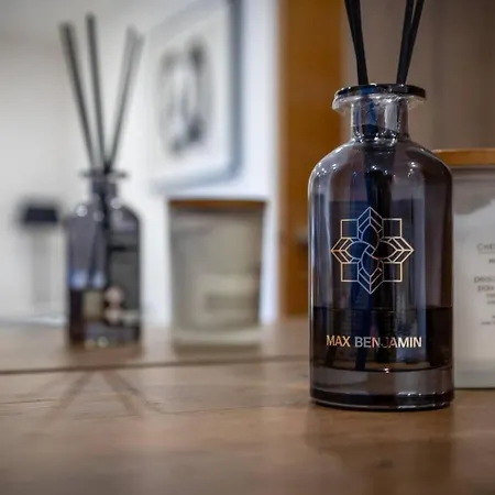 Penthouse Perfect For Couples - By Ao Arena - Pass The Keys Apartament *