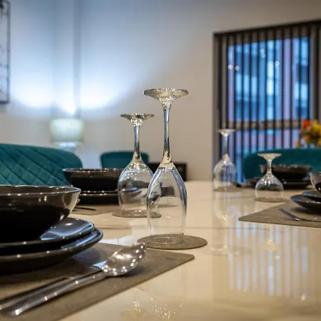 Cosy Retreat - Steps From Spinningfields - Pass The Keys