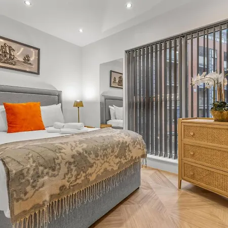 3 Bed Flat 8 Min Walk To Centre - Pass The Keys アパート *