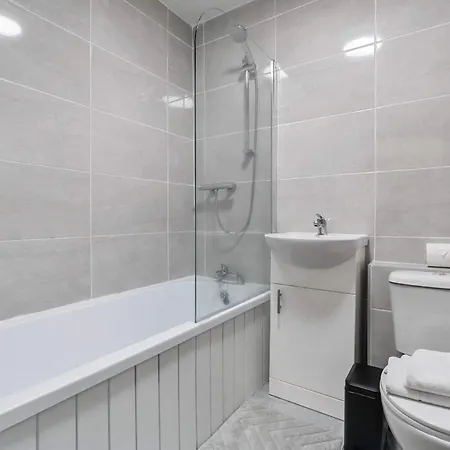 Stylish House Near Manchester City Centre & Coop Arena - Free Parking Prázdninový dům