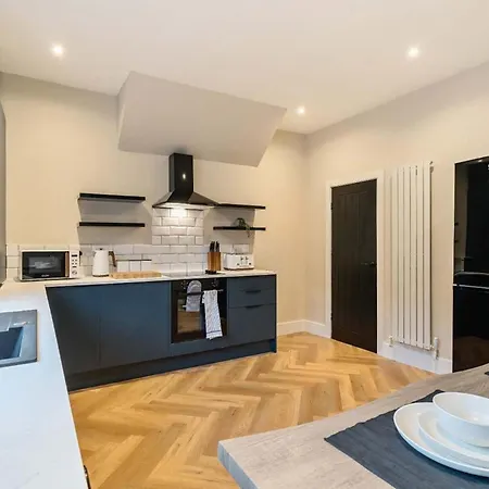 Stylish House Near Manchester City Centre & Coop Arena - Free Parking * Manchester