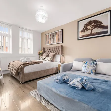 Prestige Mcr Retreat - Close To Centre-etihad Stadium - Sleeps 11