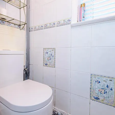 3br By Kammili With Free Parking & Fast Access Casa de Férias Manchester