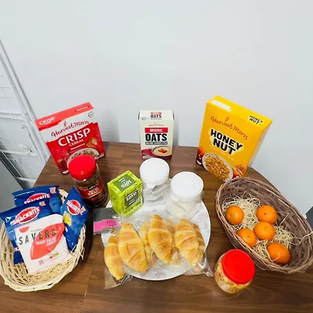 Break - 1 Big Bedroom Sleeps 3 Casa de Férias Manchester