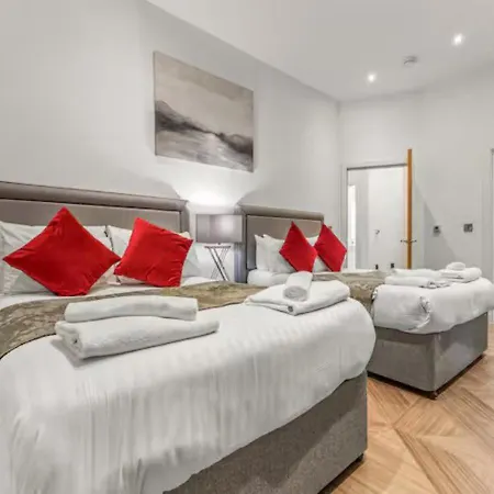 Beautifully 3bed Restored Near Deansgate - Pass The Keys *