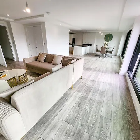 דירה Luxury Penthouse *