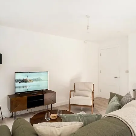 Contemporary 2bed Near Etihad * Manchester