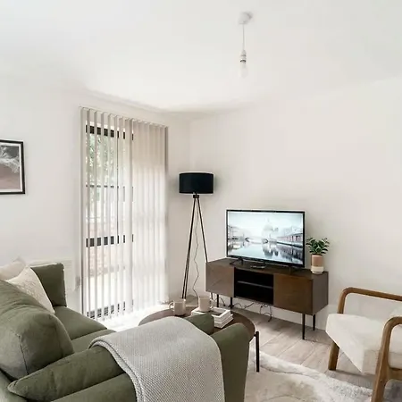 Apartament Contemporary 2bed Near Etihad Manchester