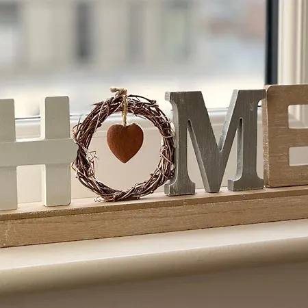 Joyful Group Living 2- Bed Near Piccadilly Daire *