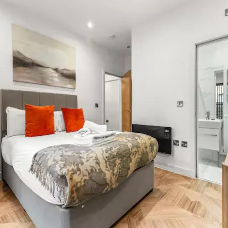 Mill Conversion Flat Mins From Printworks - Pass The Keys Manchester