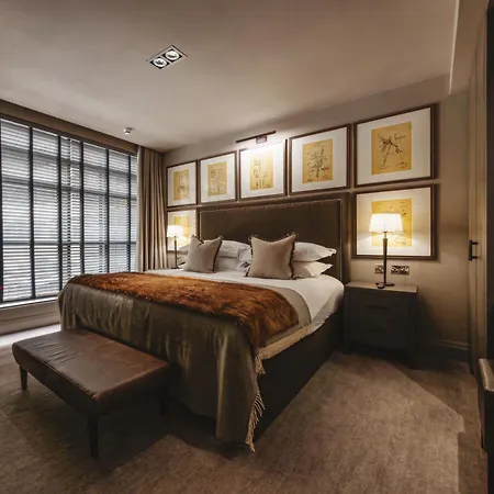 Hotel Dakota Airport