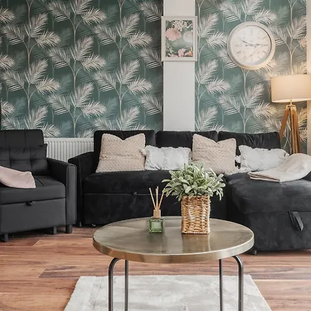 E-haven - Etihad-coop Live-free Parking-pool Table * Mánchester