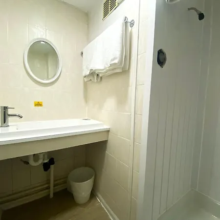 346 2* מנצ'סטר