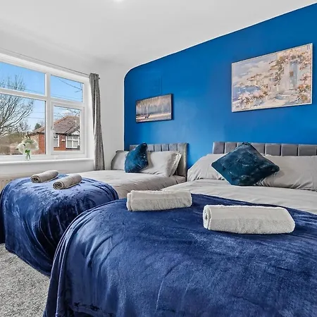 Luxury Group - - Sleeps 9 Semesterbostad *