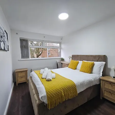 Modern & Bright 3br Near Ctr! * Manchester