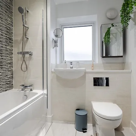 Сasa de vacaciones E-haven - Etihad-coop Live-free Parking-pool Table Mánchester