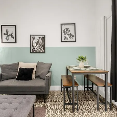 5Br Contractor Hub - Free Parking - Monthly 20 Percent Off
