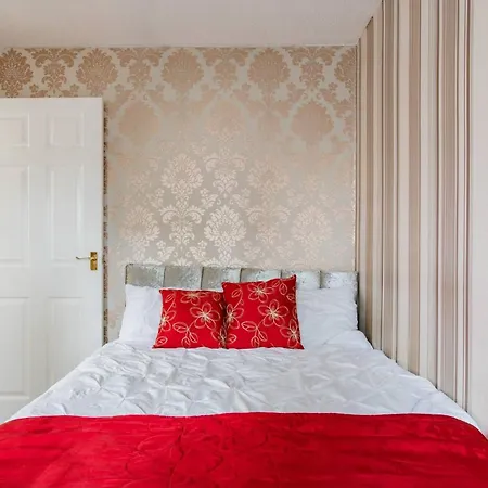 2 Bedroom Eith 3 Beds Sofa Bed Near Stadium Mánchester