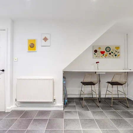 Modern Centre 3bd - Fire Pit - Free Parking Holiday home Manchester