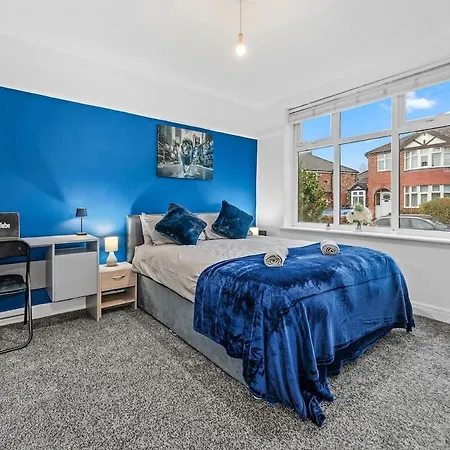 Luxury Group - - Sleeps 9 Semesterbostad